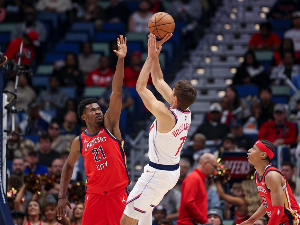 Богдановић у ритму, али Клиперси без решења за Пеликансе