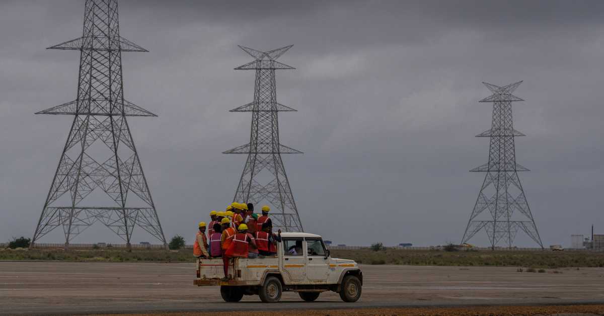 Техеран на удару ИДФ-а, четири таласа иранских напада на север Израела;  погођена кувајтска рафинерија Мина ал-Ахмади