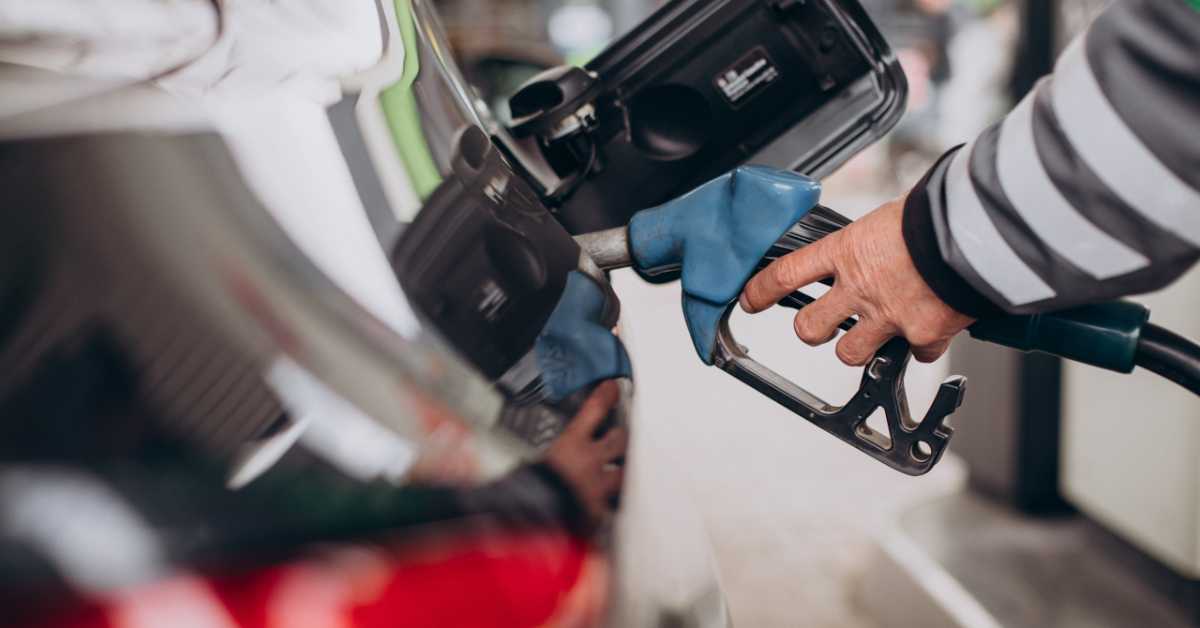 Акцизе ниже, притисак већи – колико дуго Србија може да држи цене горива под контролом