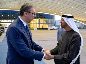 Вучић у изненадној посети УАЕ: Пуна солидарност Србије са пријатељским народом у тешким околностима