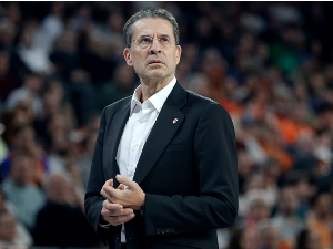 Педро Мартинез остаје тренер кошаркаша Валенсије до 2028.