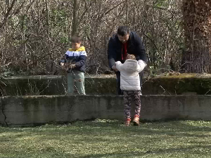 „Татино двориште“: Новосађани створили бесплатну оазу за децу и родитеље