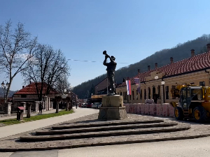 Локални избори у Лучанима – какве поруке кандидати шаљу бирачима