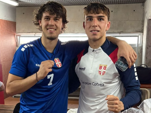 Мајсторија Михајла Цветковића, гол са пола терена Енглезима