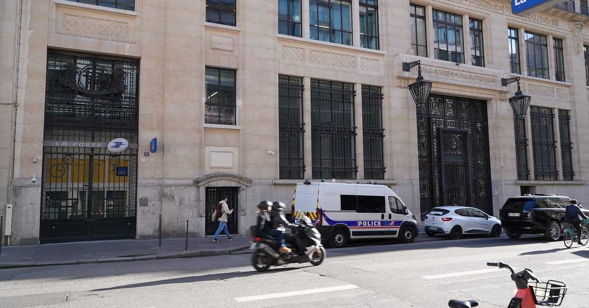 Три особе ухапшене због покушаја напада на Банку Америке у Паризу 