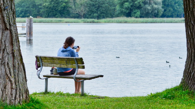 Седење, али ментално активно, може да смањи ризик од деменције