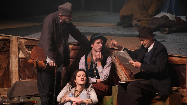 Седам деценија Стеријиног позорја