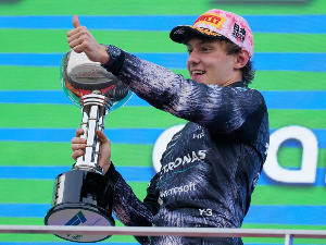 Антонелију тријумф у Јапану и лидерска позиција у шампионату Формуле 1