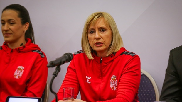 Колаковић: Пробаћемо да изненадимо Швеђанке једном агресивном одбраном