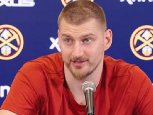 Америчка кошаркашица одушевљена Јокићем, Србин узвратио шалом