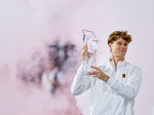 Први после Ђоковића и Федерера - Синер у Мајамију комплетирао 