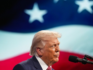 Трaмп има предлог за земље које немају гориво због Ормуза; Пезешкијан: Агресија ће бити окончана