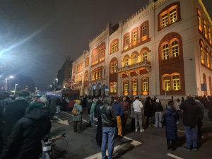 Претрес Ректората још увек траје, полиција расветљава околности смрти студенткиње; протест и инциденти на Студентском тргу