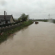 Због раста водостаја на снази мере одбране од поплава, после обилних падавина поједина домаћинства без струје