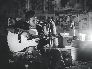 Моћни гласови – James Ingram