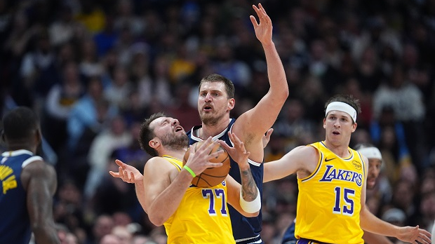 Јокићев трипл-дабл и најважнији поени у победи над Лејкерсима