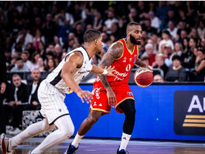 Тројкашко вече Милер-Мекинтајера, Звездина фуриозна серија против Клужа