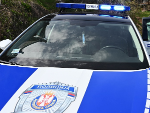 Злоупотребе у основној школи у Новом Саду – ухапшено петоро, међу њима и директор