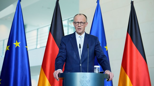 Мерц жели контакт са Ираном, критикује Израел и Трампову претњу Техерану назива 