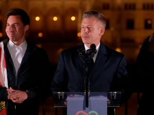 Петер Мађар прогласио победу на изборима, Орбан признао пораз - Тисa освојила двотрећинску већину у мађарском парламенту