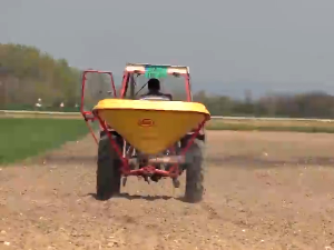 У Војводини и Мачви почела сетва пролећних култура