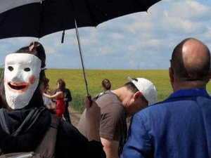 Пут у будућност: У потрази за разлогом слике – Бонус, Дом културе, 9-13, 1С