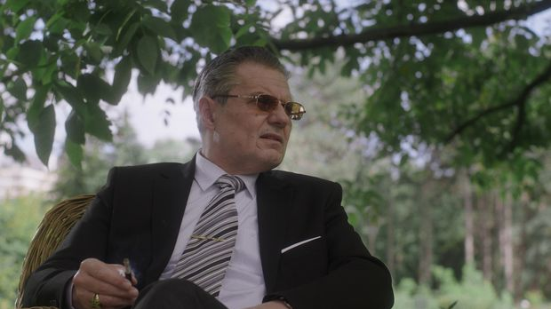 Тито између истока и запада