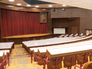 СПЦ планира нови Универзитет Свети Сава - реаговања, полемике и политички оквир