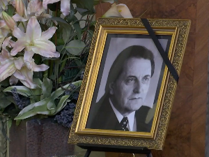 Памтићемо га по причама и по романима о речима – одржана комеморација академику Миру Вуксановићу