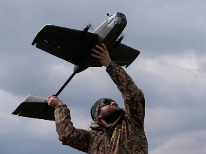 Ушаков: Амерички посредници презаузети; Меланија Трамп помаже повратак украјинске деце из Русије