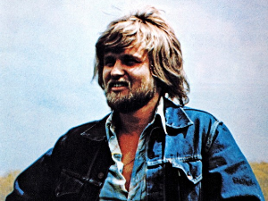 Троделни омаж