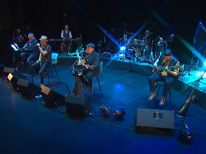 Звучни зид – Галија