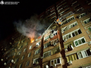 Објављен снимак: Руси погодили стамбену зграду у Дњепру; руска нафта стигла у Словачку преко 