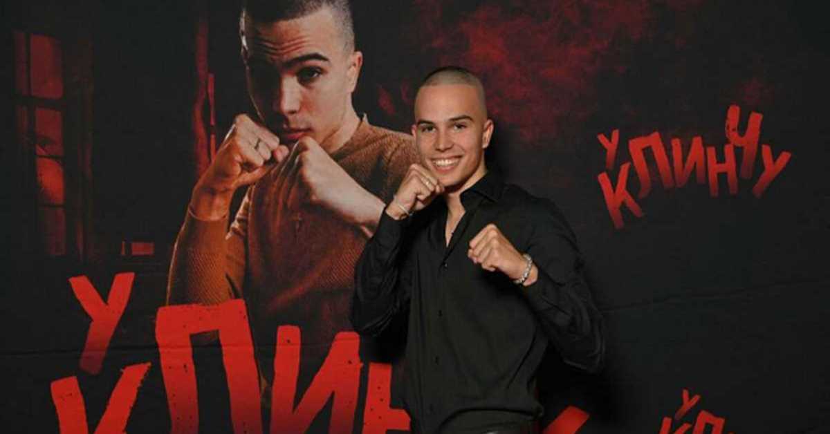 У клинчу, 30-30