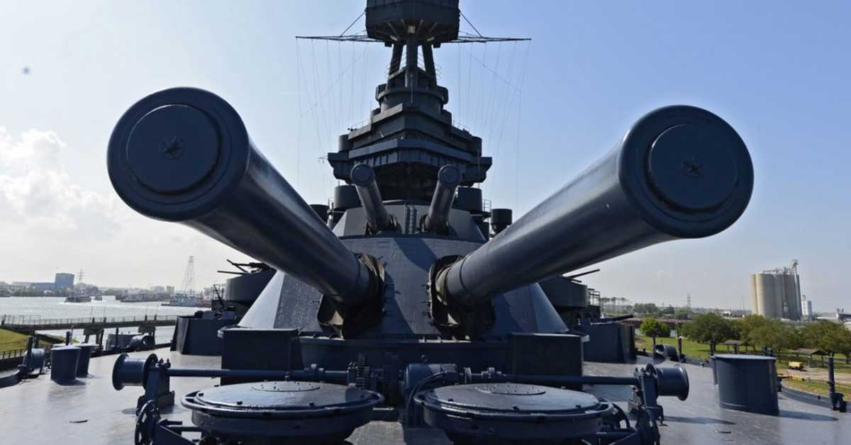 Трампово оружје будућности - најбржи, највећи и најмоћнији бојни брод у историји