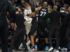 Тензичан крај утакмице у Минесоти - Јокић искључен у последњим секундама