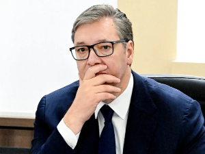Вучић за "Фајненшел тајмс": Брисел би требало заједно да прими земље Западног Балкана