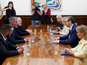 Председник Вучић наставио консултације са представницима СПО-а