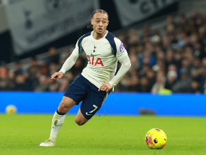 Ћави Симонс покидао предње укрштене лигаменте колена