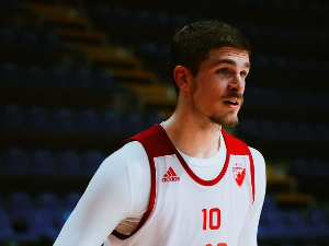 Никола Ђуришић дебитује за Црвену звезду на утакмици против Златибора