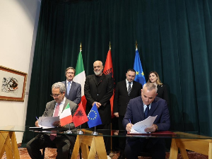 Албанија и Италија јачају одбрамбену сарадњу, потписан споразум о производњи бродова у Пашалиману