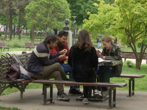 Марфијев закон за Први мај – без обзира на кишу, важно је дружење у природи