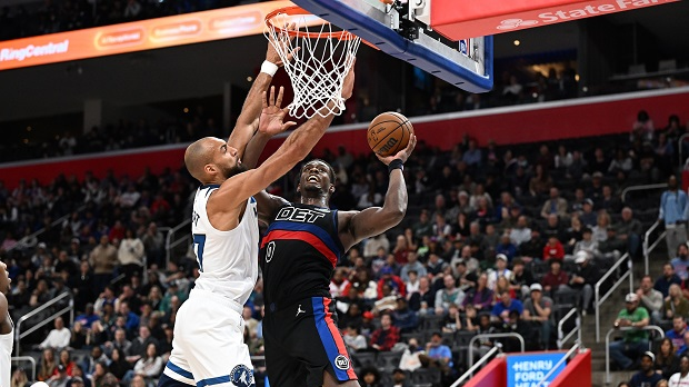 Меч без звезда припао Детроиту, Минесота посрће пред плеј-оф