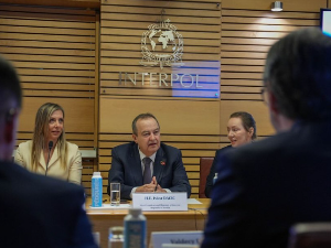 Дачић са генералним секретаром Интерпола: Ускоро кандидатура за отварање регионалног бироа у Београду