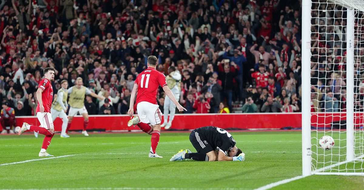 Миленковић и Нотингем близу финала Лиге Европе, Брага славила голом у надокнади