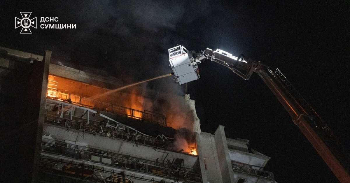 Нападнута пијаца у Никопољу и аутобуско стајалиште у Херсону; Украјина гађала Ростовску област