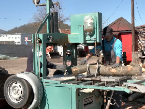 Због продужне грејне сезоне Прокупчани докупљују енергенте