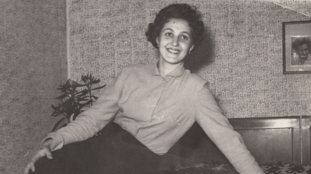 Родославци: Мустра Сирогојно – Добрила Смиљанић, други део