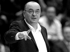 Преминуо Душко Вујошевић