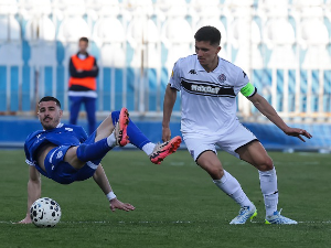 Пет голова у Новом Пазару, три бода Партизану